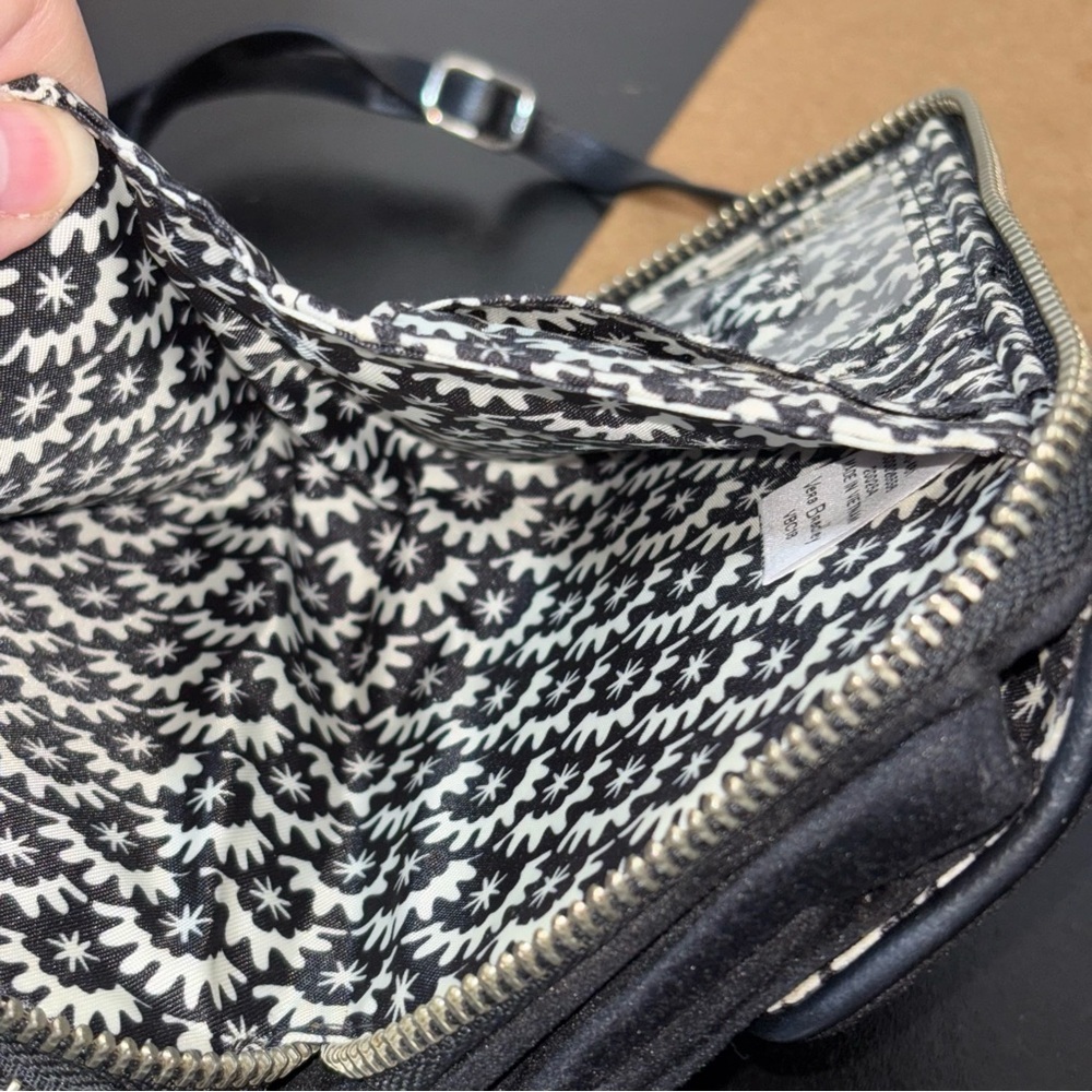 Vera Bradley Black Quilted Velvet Crossbody Bag 7x5 - Picture 3 of 8
